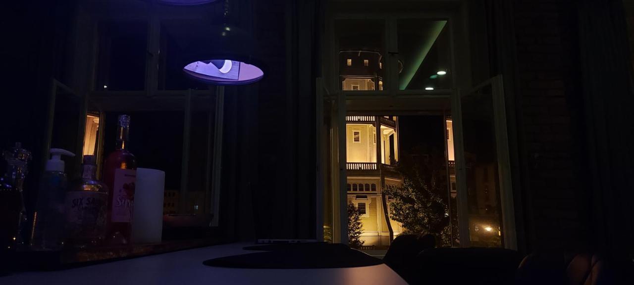 Tower Szeged Belvarosi Exkluziv Panoramas Apartman - Free Parking Екстериор снимка